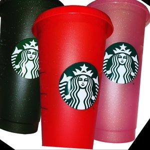 Holiday cups. 2020